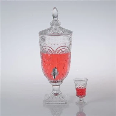 Eleganter Getränkespender aus Glas
