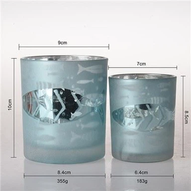 Gravierter Kerzenhalter aus Glas