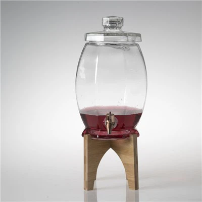 Teeglas mit Zapfen