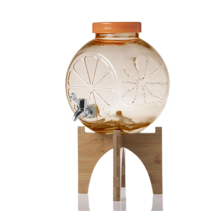 Limonadenglas mit Wasserhahn